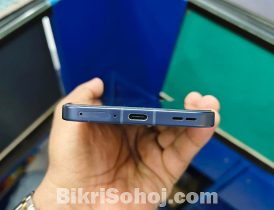 Oppo Reno 13 5g